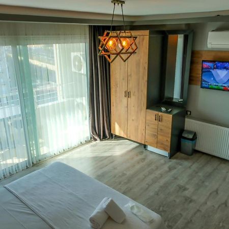 Grandmer Suit Otel Mezitli Buitenkant foto