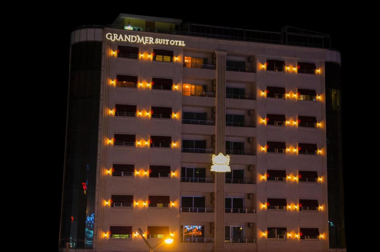 Grandmer Suit Otel Mezitli Buitenkant foto